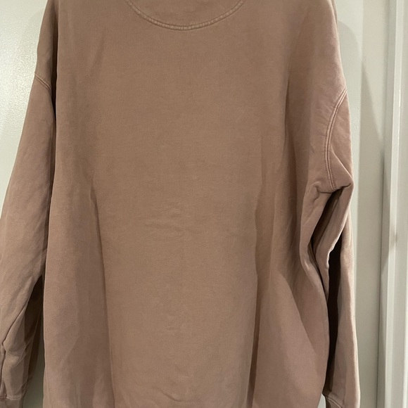 Anine Bing Satin Letter Crewneck Sweatshirt with Relaxed Oversized Fit - Picture 3 of 10